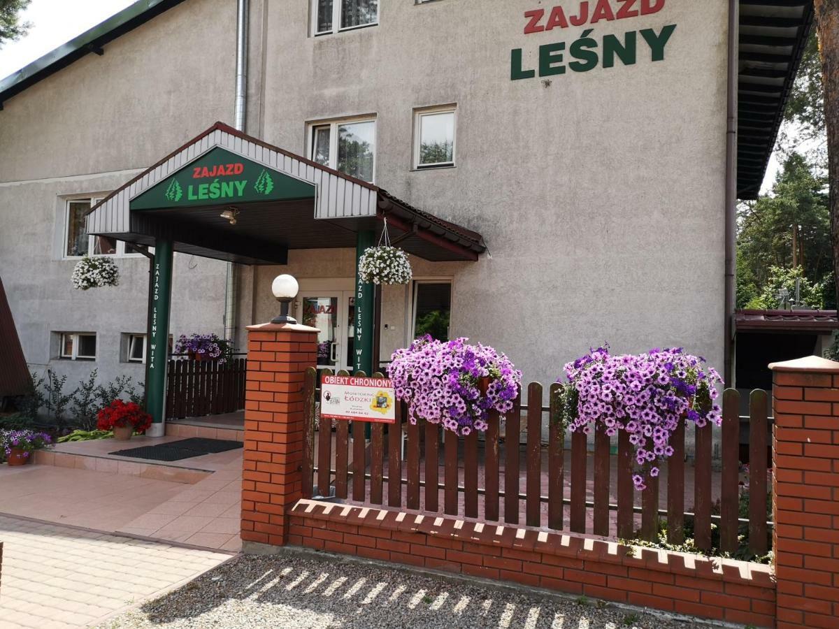 Zajazd Lesny Tuszyn Eksteriør bilde